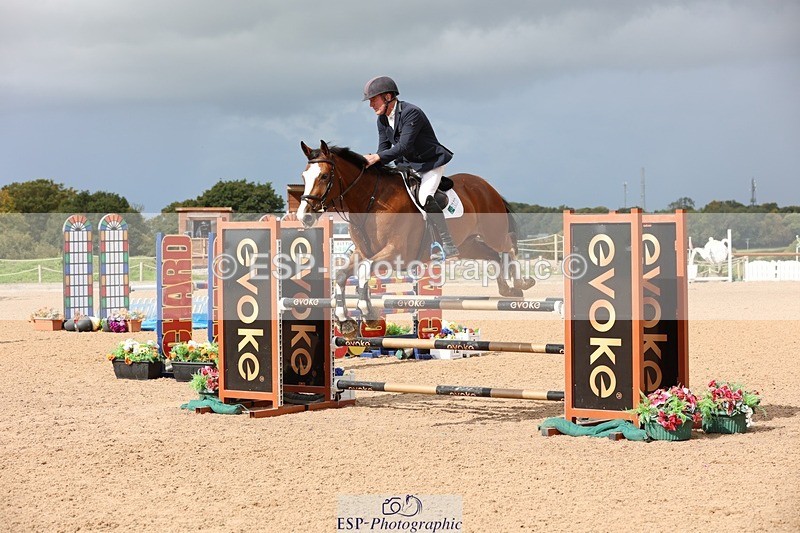 250911-111646-00902 - Cls 2 Snr Newcomers