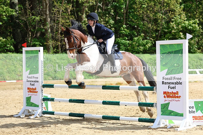 3E7A8051 - Class 10: 90 cm open