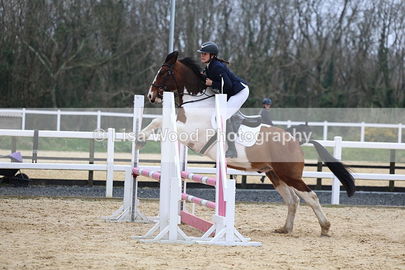 3E7A8315 - Class 12: Junior 80cm