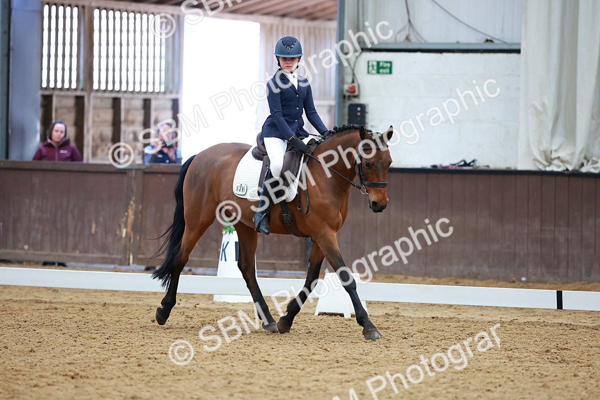 SBM_003226 - Class 11 - Novice 2
