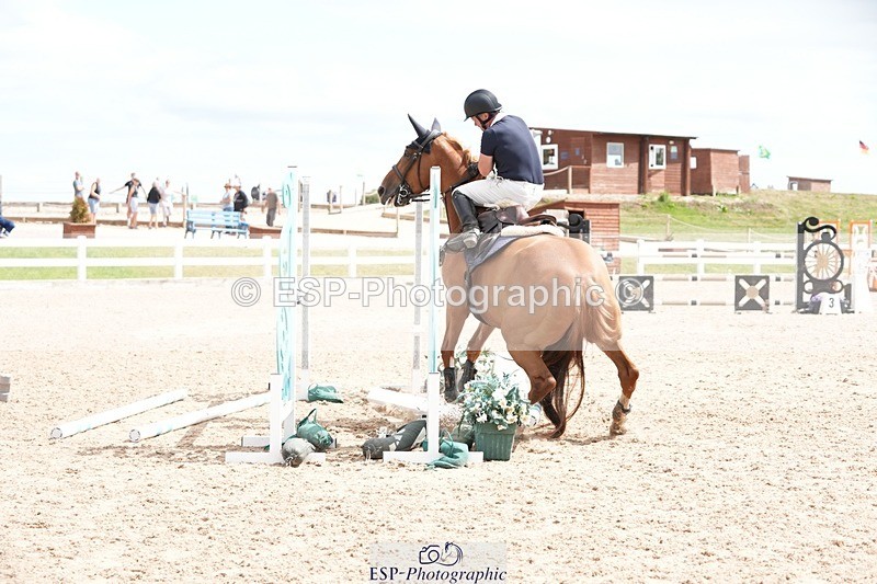 250726-145727-07219 - Cls 22 1.05m Amateur Quali