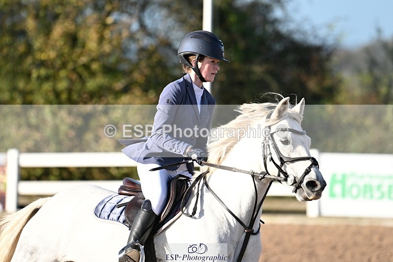 241026A-105317-00227 - SAT Cls 5 Pony British Novice and 80cm