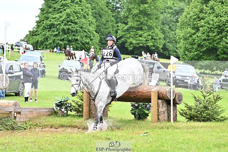 240525-155141-17343 - 226-CLONSHIRE_ON_TREND-Heidi_Coy