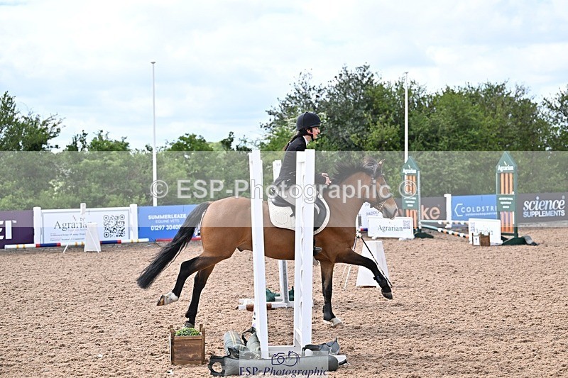 260512-155921-00056 - 60cm Classes