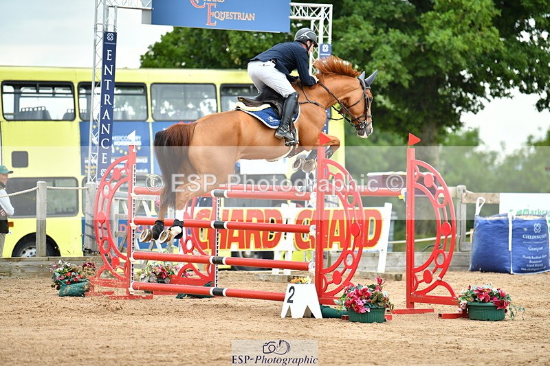 230720A-152247-03836 - Cls 9, 2 Star Big 1.40m Start to break