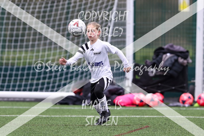 1DX30858 - 2026-03-07 Fc Abbey Meads U12 Grey Girls V Develop FC U12 Lionesses