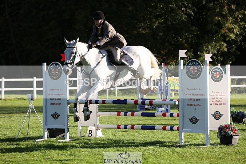 231022-093915-24016 - 608-SIR.HAROLD-William.Cursham-TrotUp+SJ