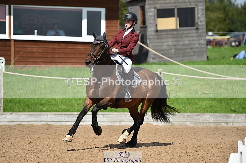 230902A-140440-01590 - Cls 3B Pony Medium 90cm