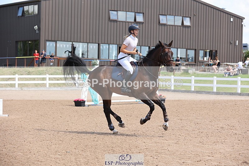 240718A-125112-05277 - Cls 9, 1 Star Bronze Tour 1.10m