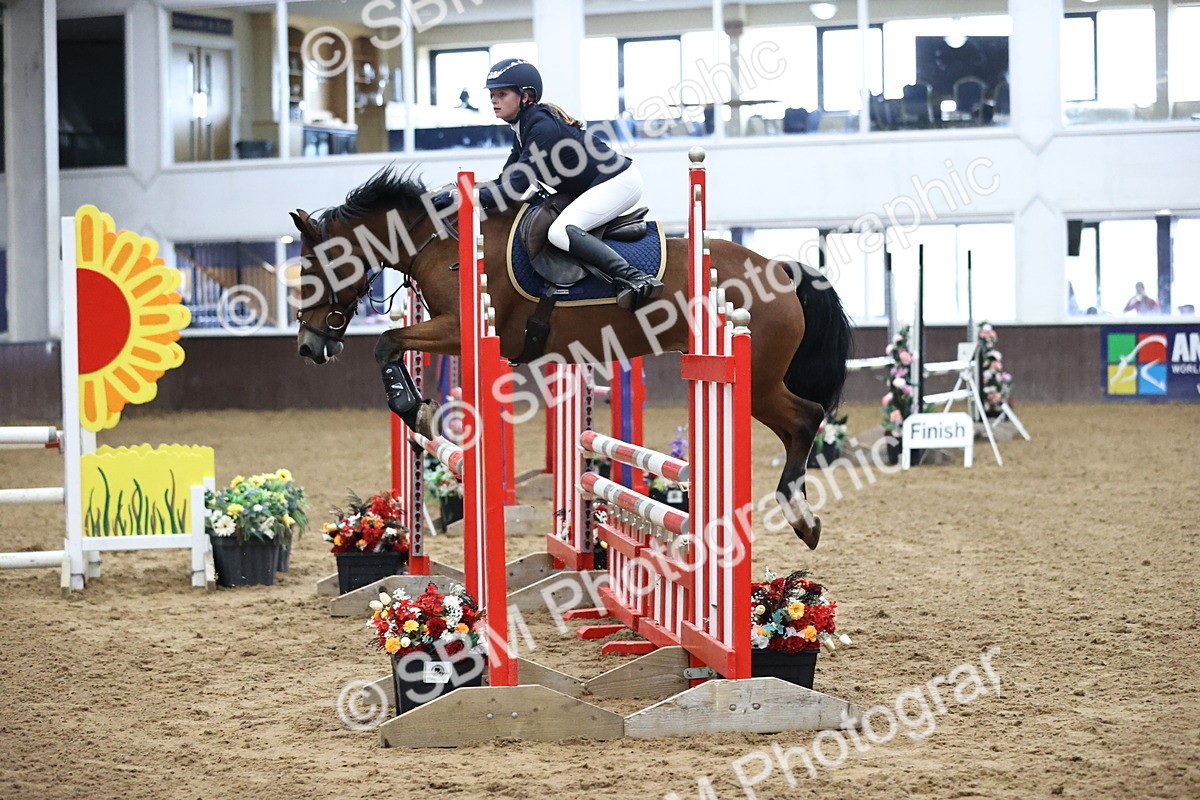 SBM_001047 - Class 4 - Springboard 128cm 138cm Restricted Handicap 90cm 1.00m