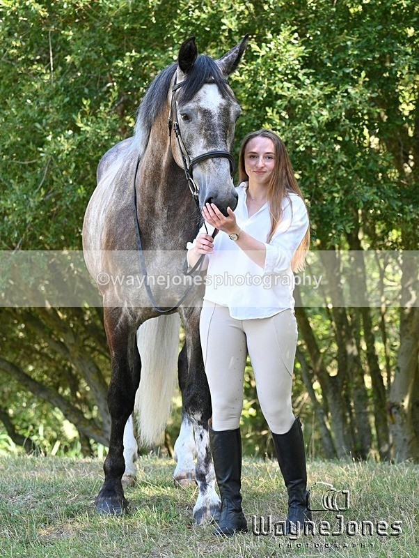 WJ7_3242 - Annable & Atlas 13-07-25