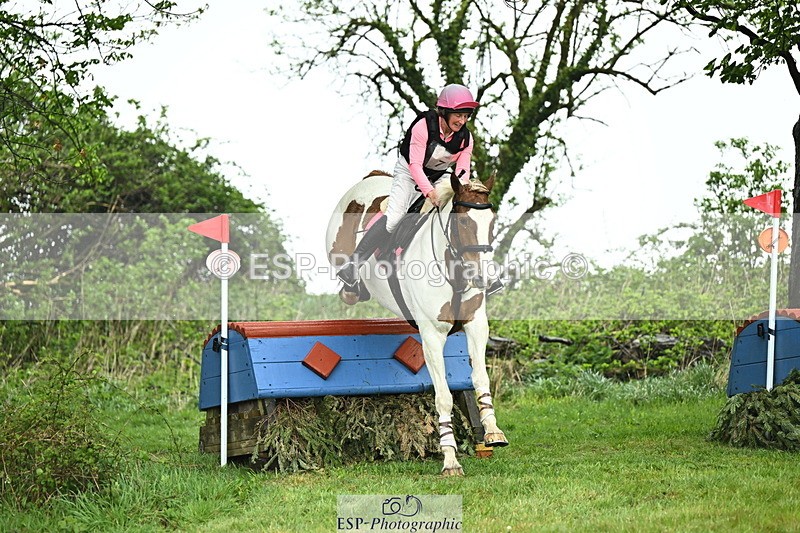 250418-101854-01384 - 075-Susan-Joy.Keeping-WARPAINT