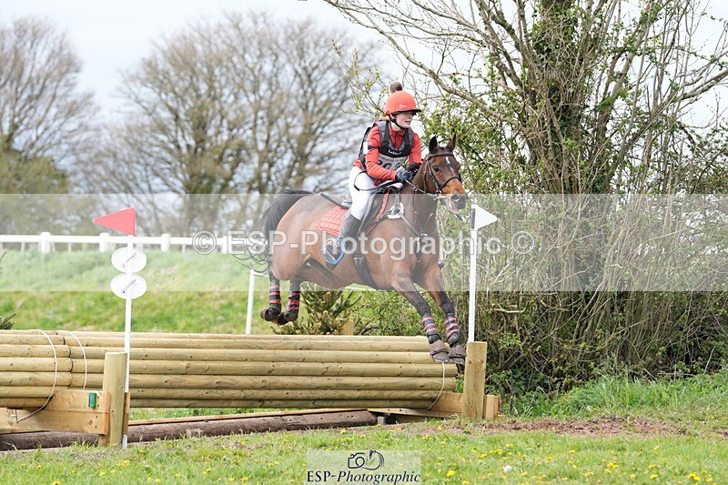 250419-145053-12331 - 808-Chloe.Morgan-SANDBANK.MAGIC.MOMENT