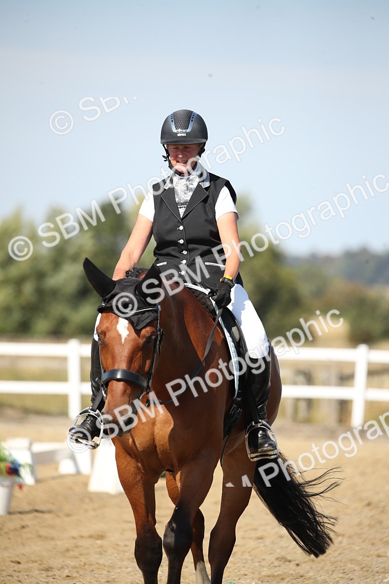SBM_004162 - Class 11 - Novice 5 - 10.24-11.20