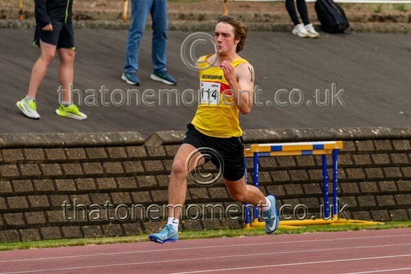 Sen25SUN-915623 - Track Male