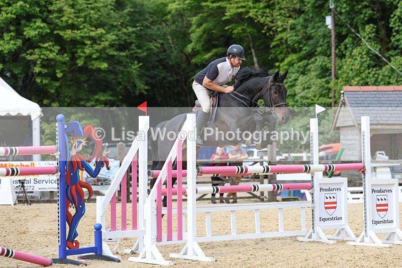 3E7A7840 - Class 8: Senior Foxhunter/1.20 open