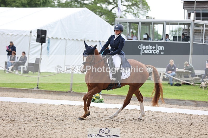 240524-131131-08749 - 355-GLOBAL_EXOTIC-Jemima_Stratton