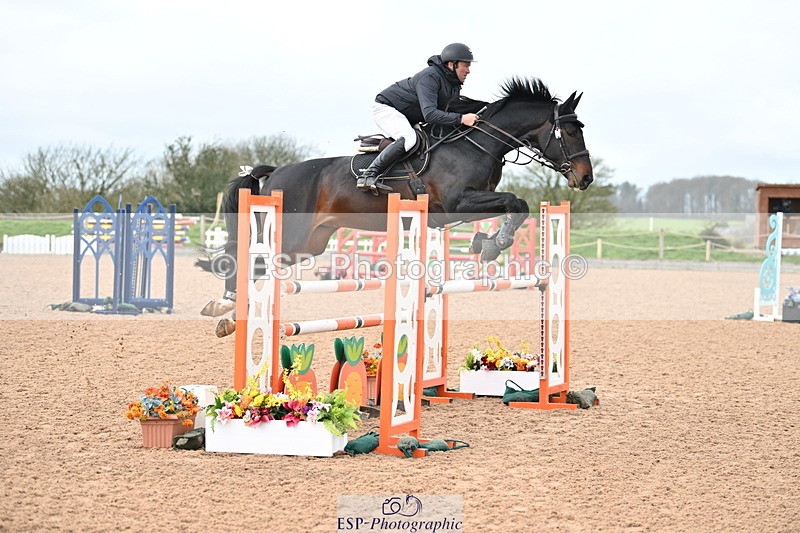 240315A-122331-00906 - Cls 3 Snr Foxhunter