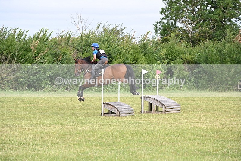 WJ6_6121 - 60cm XC Time 09:48 to 09:57