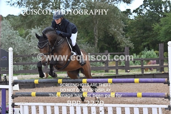 BPP_2279 - CLASS 4  FRI Senior Newcomers/ 1.10m Open