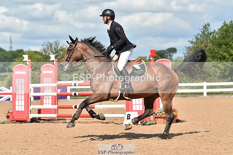 230720A-104842-02237 - Cls 29, 6 Yr Olds 1.20m