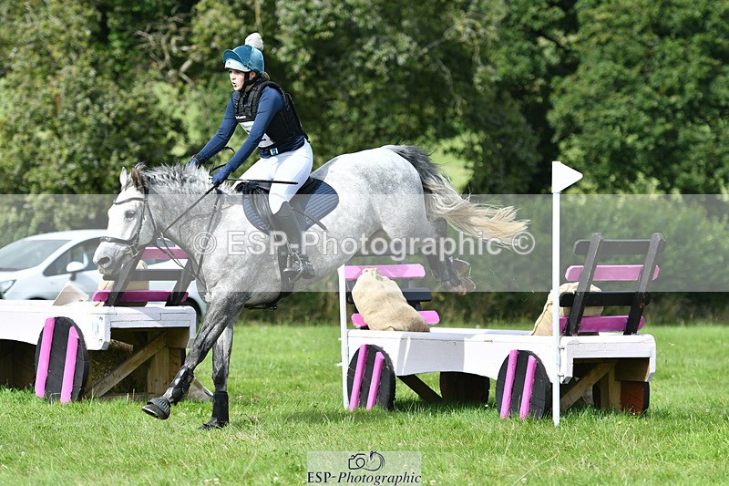 240804-161013-17295 - 662-Phoebe_Annear-THE_RIDGE_CROSS_FESTY