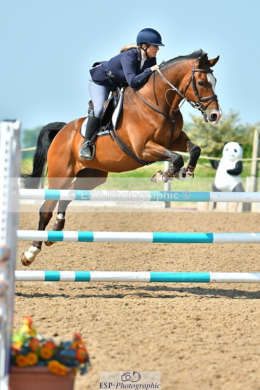 230609A-101126-00044 - Cls 1 Snr 1.05m & 1.10m Open