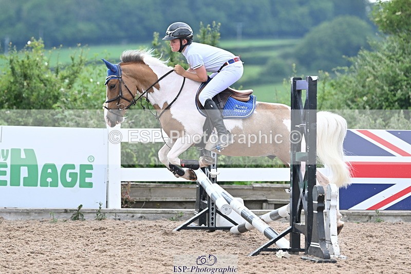 240625A-171617-00475 - Cls 03 & 04 70cm