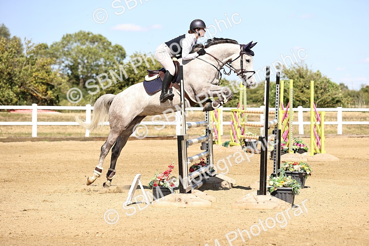 SBM_015331 - Class 16 - Senior foxhunter - 1.20m Open