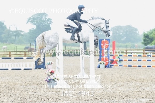 JAC_4943 - CLASS 16 SUN Senior Newcomers/ 1.10m Open
