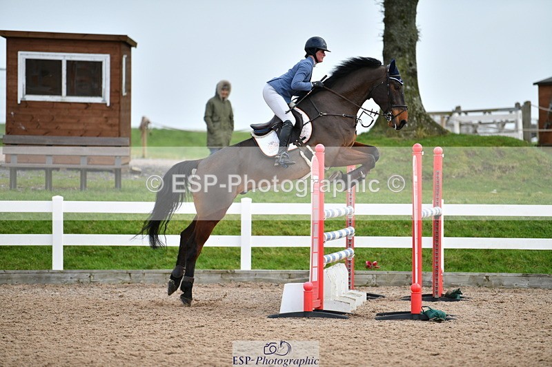 240124A-124035-00507 - Cls 3 Newcomers & 1.10m Open