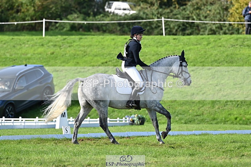 251024A-114416-09439 - F-464-Sophie.Aldrich