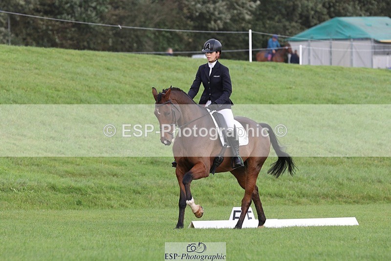 231019-104036-02403 - 605-SPORTSFIELD.U2-Katie.Corbin-DR