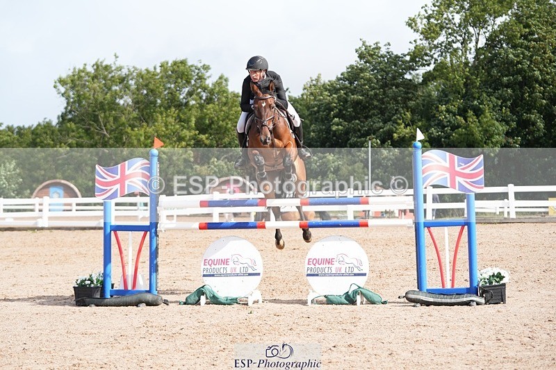 250720-094328-18211 - Cls16, 1 Star Silver Tour Accumulator