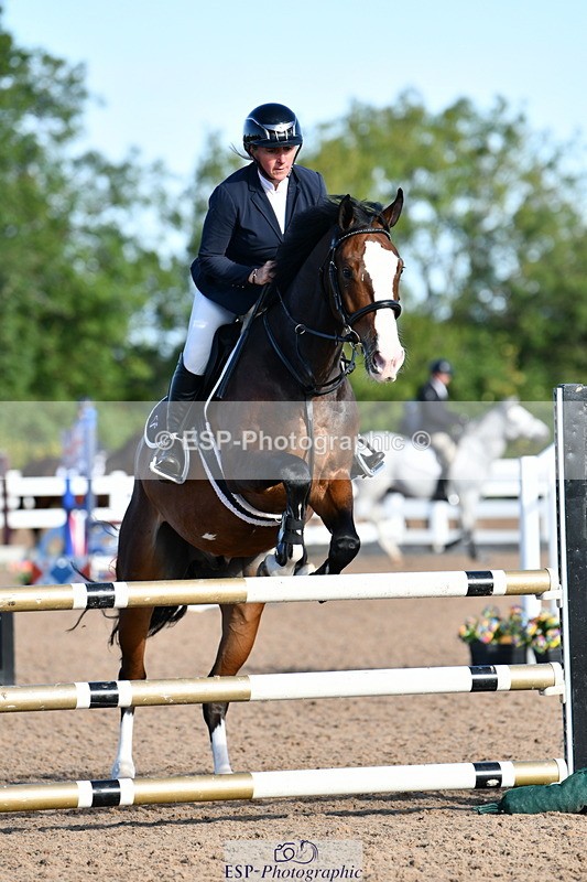 240913A-092642-02928 - Cls 20 Snr British Novice and 90cm Open