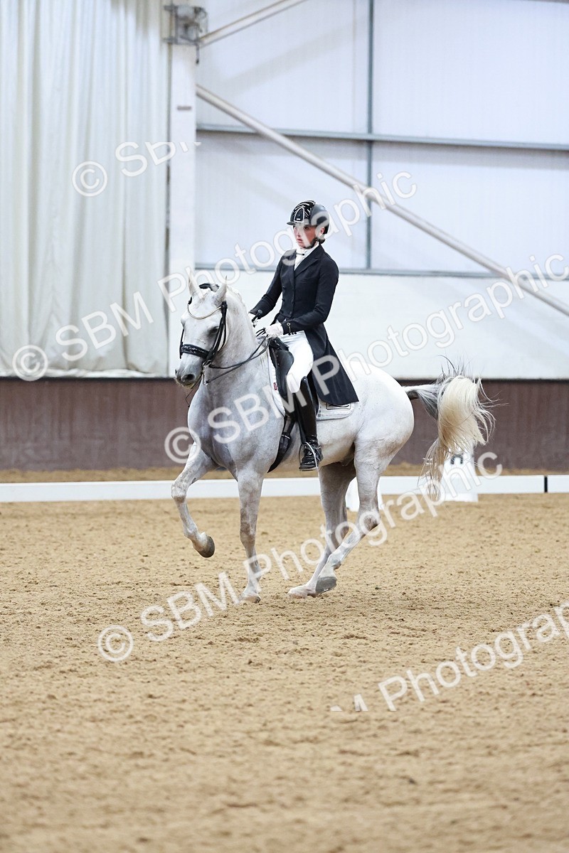SBM_020939 - Class 13 - FEI INT I - 16.26-17.14