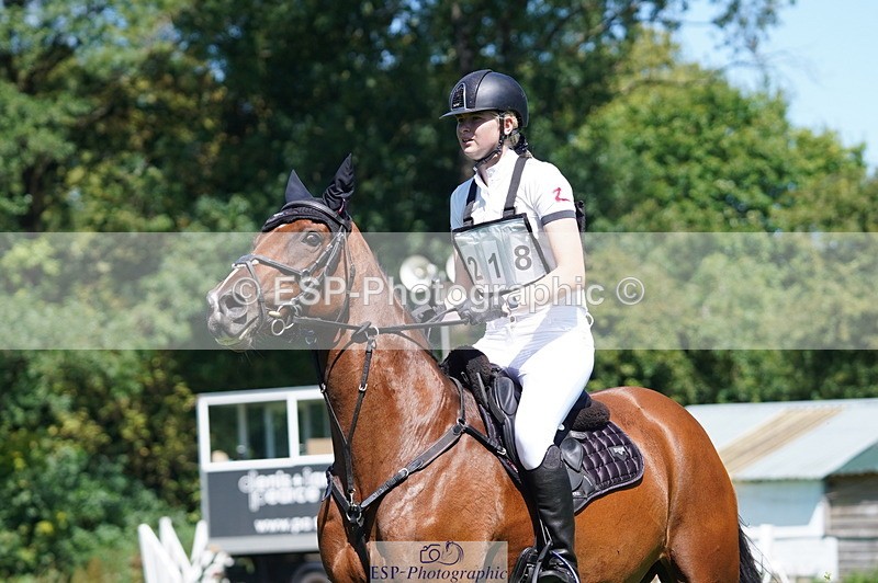 240811A-141330-04216 - 218-