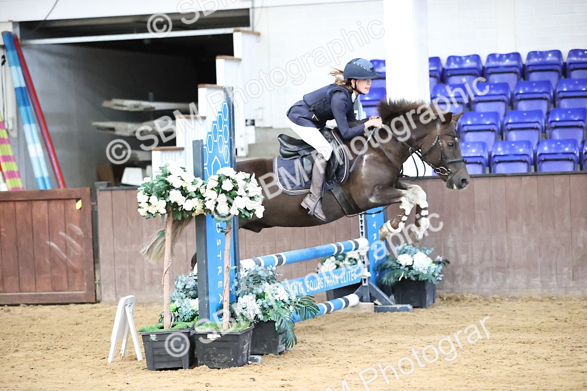 SBM_001730 - Class 9 - Pony Intro 70cm Open