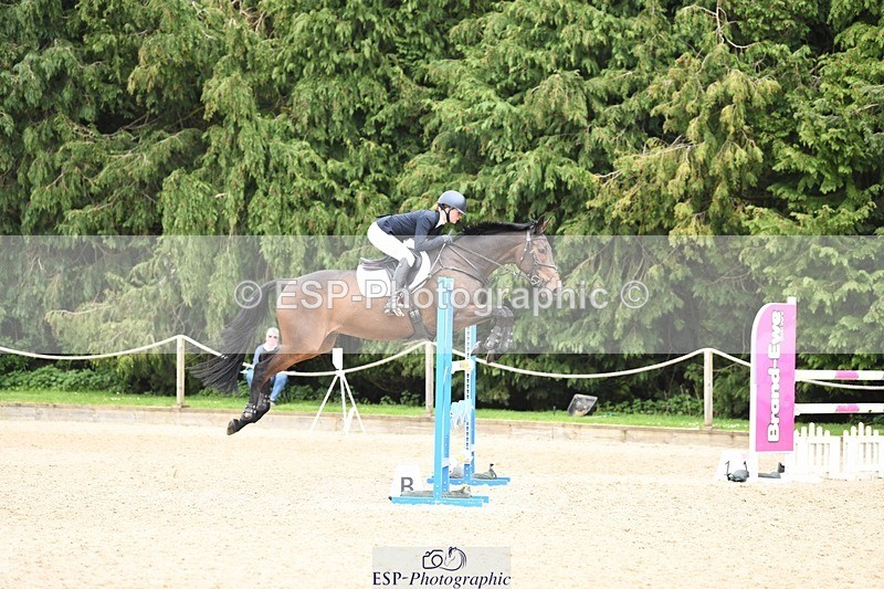 240414-135533-03644 - Cls 05A&B Snr Fox & 120 Open