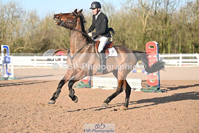 231210A-133150-02601 - Cls 20 Newcomers & 1.10m Open