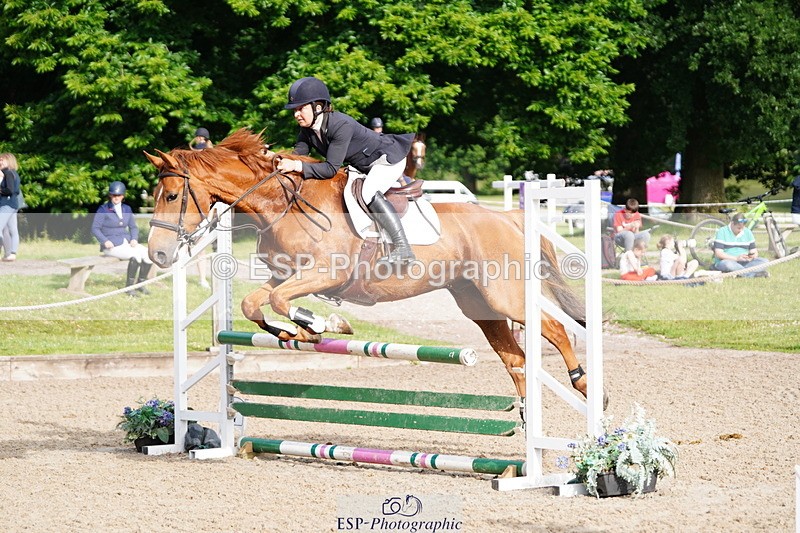 250613A-080744-00896 - Cls 8 85cm Schooling Round