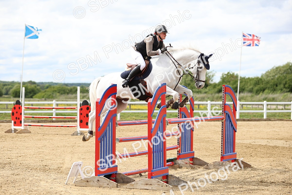 SBM_001420 - Class 5 - Senior Foxhunter - 1.20m