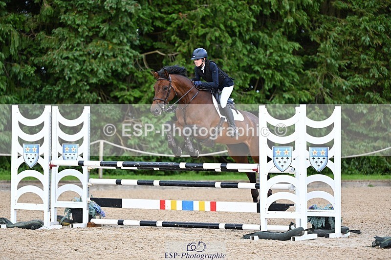 240706-184526-17754 - Cls 39 1.05m Amateur Quali and Open