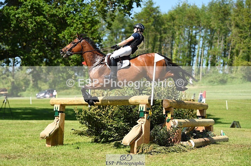 230527-163232-12124 - 377-GOLD_NUGGET-Jillian_Giessen-XC