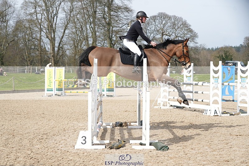 260322A-130628-01784 - 12 Newcomers 1m 10 Open