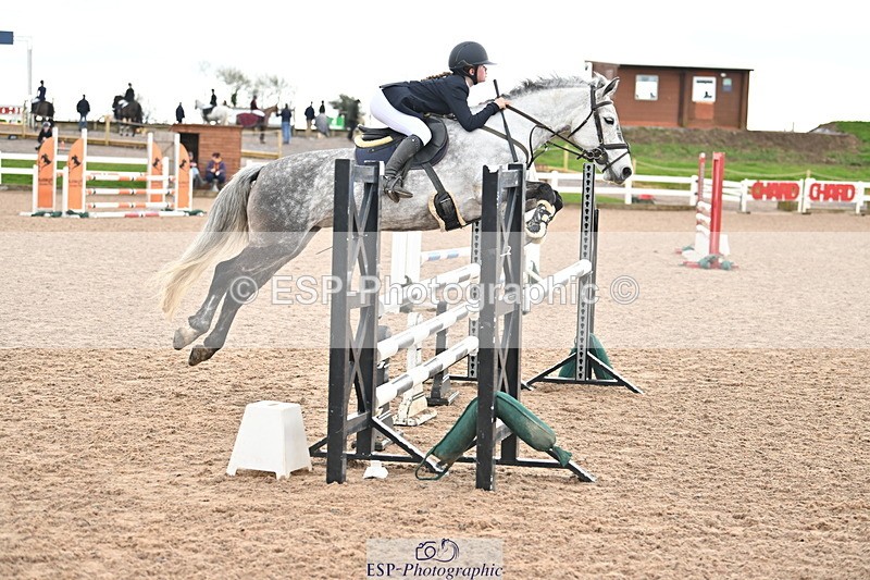 240310A-105906-02197 - Cls 4 Pony Discovery and 90cm Open