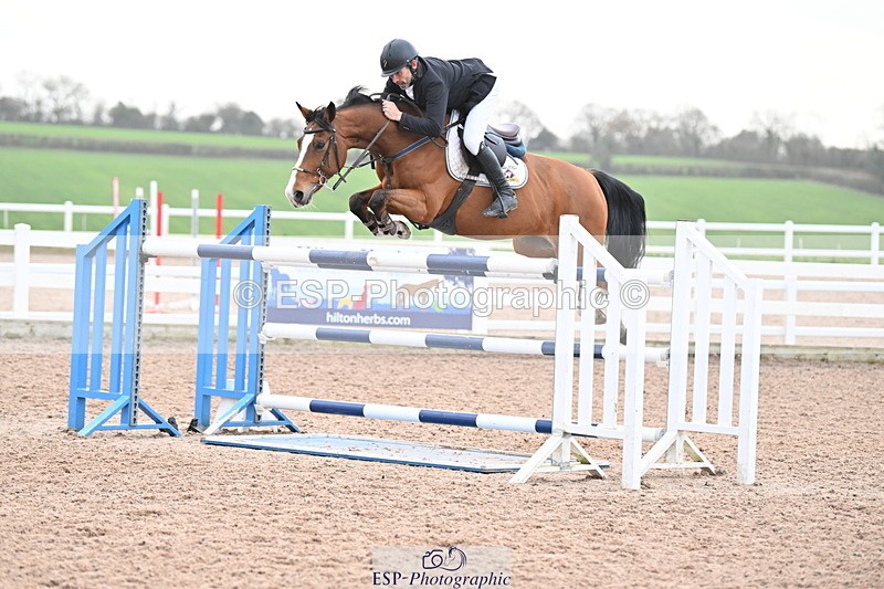 231208A-144723-01210 - Cls 7 National 1.30m & 1.40m