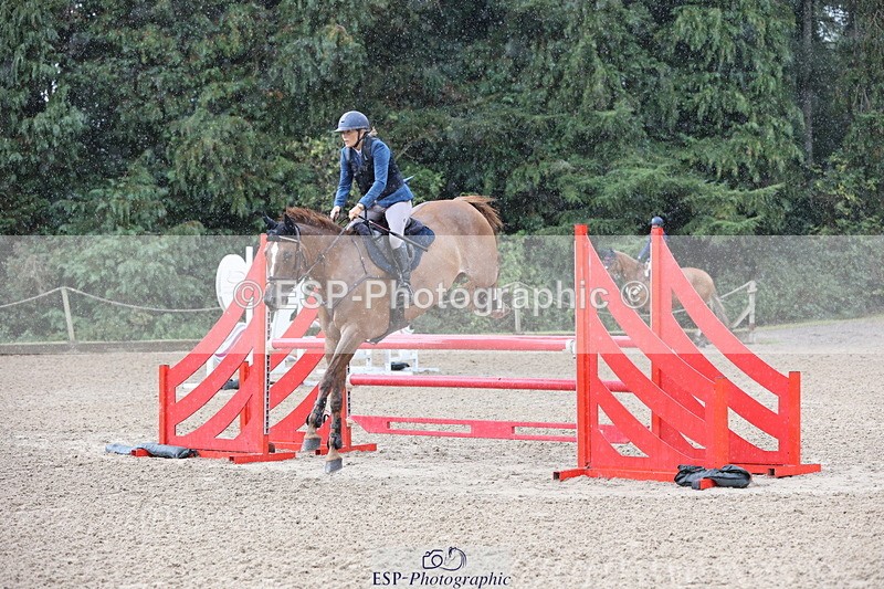 250831A-121656-10153 - Cls 42 Snr 1m Grand Prix