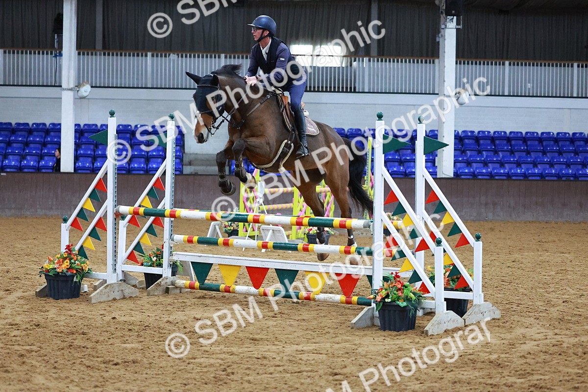 SBM_001313 - Class 4 - Senior Newcomers - 1.10m