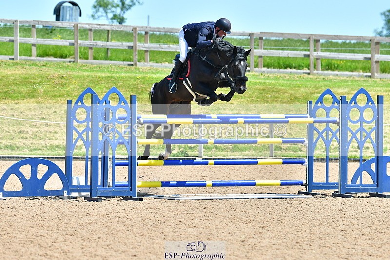 230527A-135252-04838 - Cls 17 National 1.30m Open